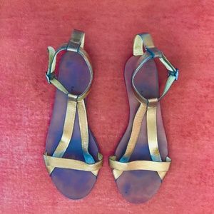 Lanvin bronze/copper chic leather sandals!